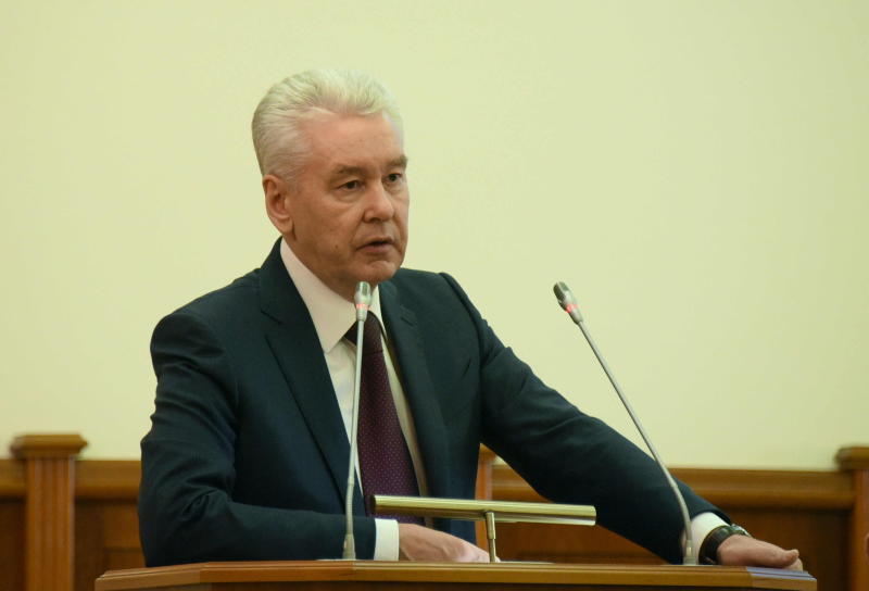 Собянин осмотрел детский «Театр на набережной» после капремонта
